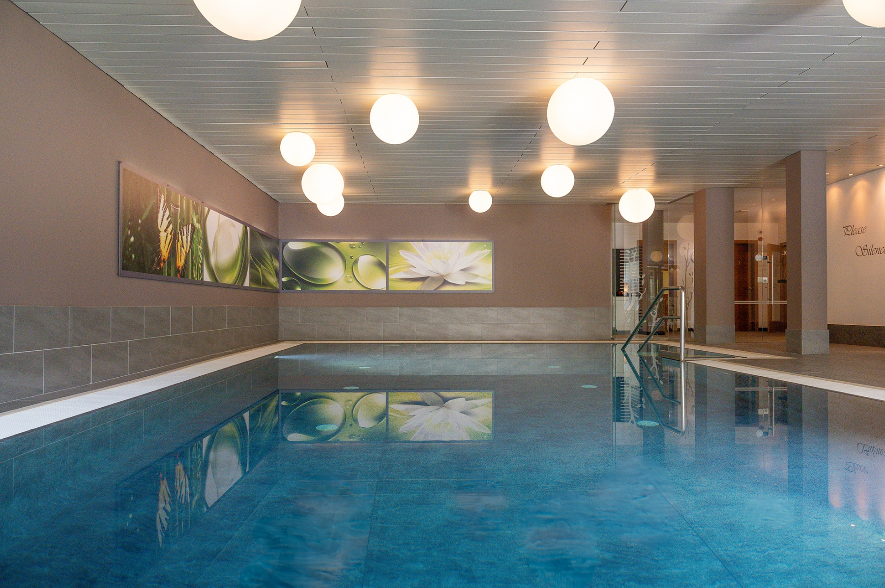 Alpine City Wellness Hotel Dominik